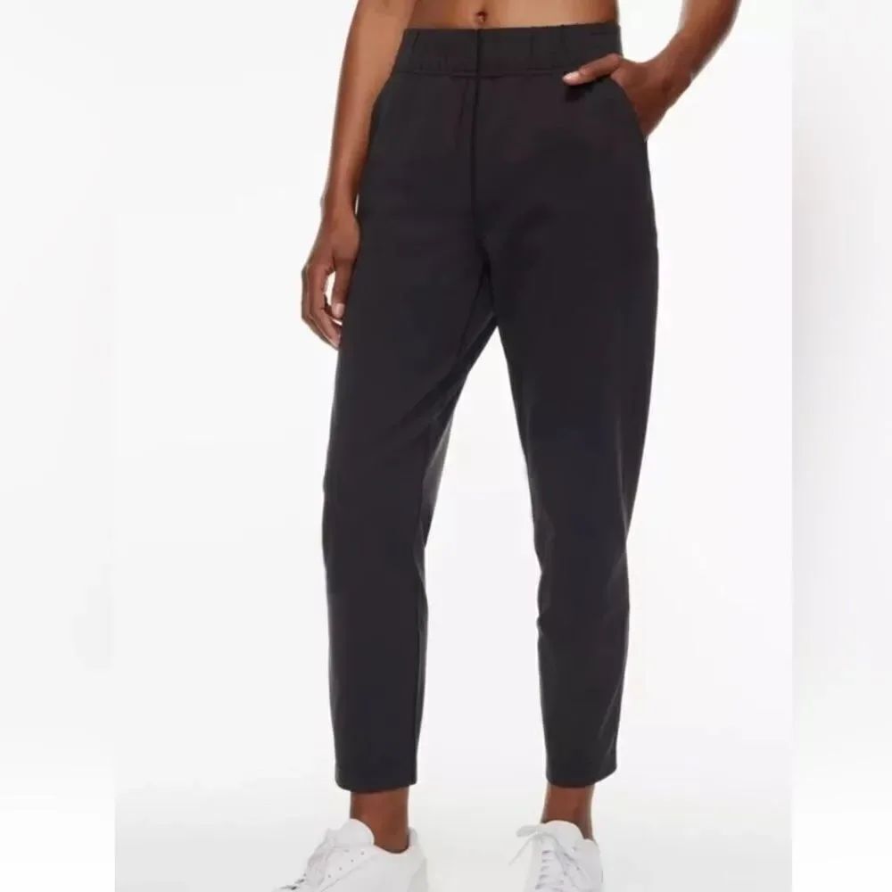 Aritzia The Group Babaton Weekender Pant Black